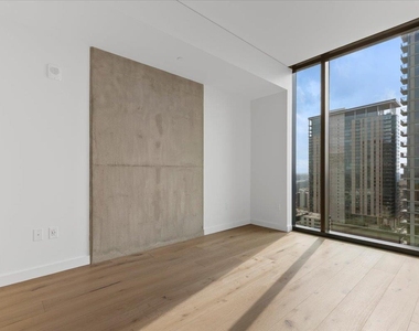 610 Davis St - Photo Thumbnail 9