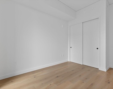 610 Davis St - Photo Thumbnail 17