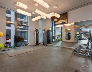610 Davis St - Photo Thumbnail 30