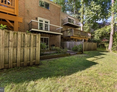 11861 New Country Lane - Photo Thumbnail 41