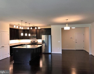 10530 Resort Road - Photo Thumbnail 21