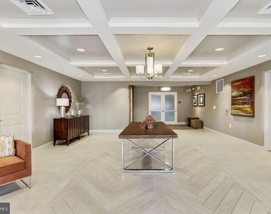 10530 Resort Road - Photo Thumbnail 9