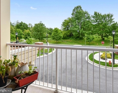 10530 Resort Road - Photo Thumbnail 16