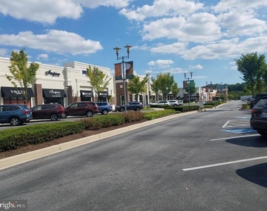 10530 Resort Road - Photo Thumbnail 14