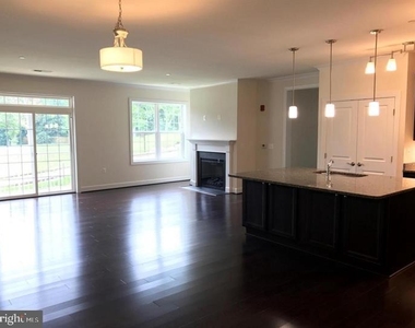 10530 Resort Road - Photo Thumbnail 24
