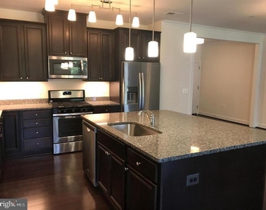 10530 Resort Road - Photo Thumbnail 23