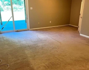 7952 Brightlight Place - Photo Thumbnail 19