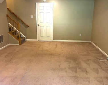 7952 Brightlight Place - Photo Thumbnail 21