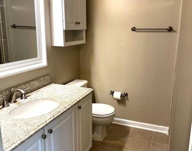 7952 Brightlight Place - Photo Thumbnail 13