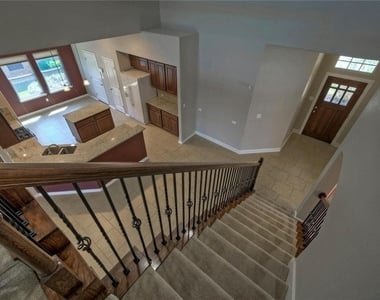 18413 Falcon Pointe Blvd - Photo Thumbnail 17