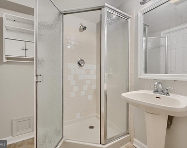 733 Reedy Circle - Photo Thumbnail 25