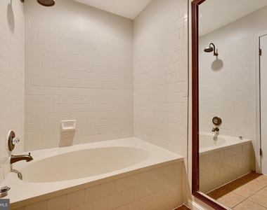 733 Reedy Circle - Photo Thumbnail 19