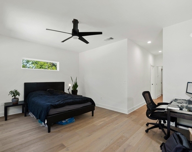 1409 Greenwood Ave - Photo Thumbnail 14