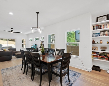 1409 Greenwood Ave - Photo Thumbnail 10