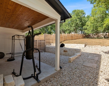 1409 Greenwood Ave - Photo Thumbnail 25