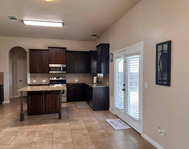 6900 Deorsam Loop - Photo Thumbnail 28