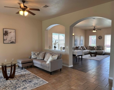 6900 Deorsam Loop - Photo Thumbnail 15