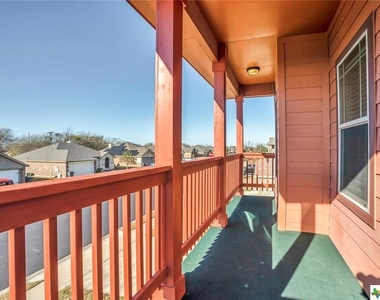 6900 Deorsam Loop - Photo Thumbnail 30