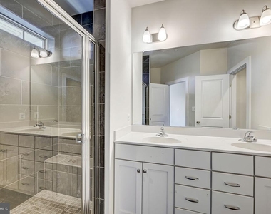 3608 Timber Green Drive - Photo Thumbnail 33