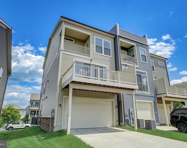 3608 Timber Green Drive - Photo Thumbnail 52