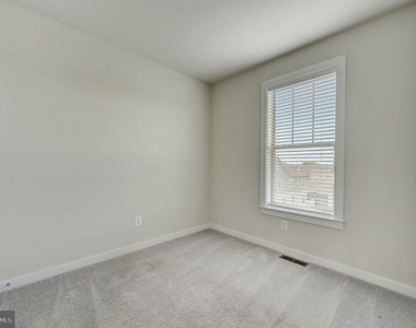 3608 Timber Green Drive - Photo Thumbnail 40