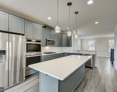 3608 Timber Green Drive - Photo Thumbnail 21