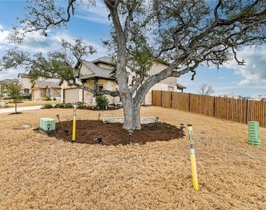 400 Lewisville Ln - Photo Thumbnail 1