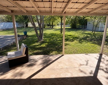 1105 Green Meadow Dr - Photo Thumbnail 18