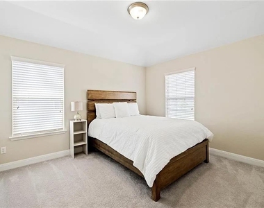 165 Carlina Loop - Photo Thumbnail 15