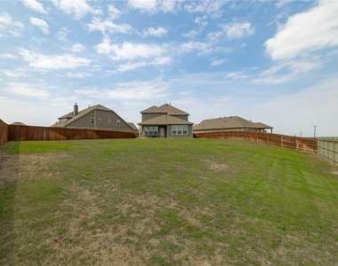 165 Carlina Loop - Photo Thumbnail 3