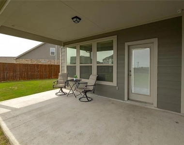 165 Carlina Loop - Photo Thumbnail 24