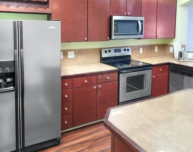 2505 San Gabriel St - Photo Thumbnail 4
