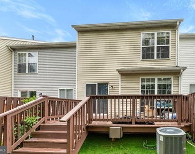 3336 Fordington Place - Photo Thumbnail 5