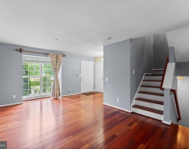 3336 Fordington Place - Photo Thumbnail 9