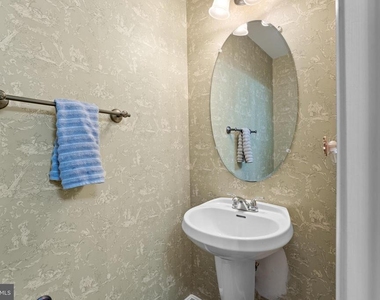 3336 Fordington Place - Photo Thumbnail 16