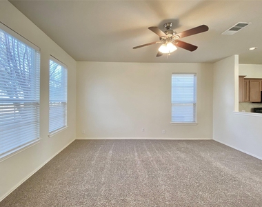 18524 Mammoth Cave Blvd - Photo Thumbnail 5