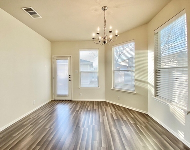 18524 Mammoth Cave Blvd - Photo Thumbnail 12