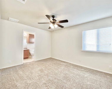 18524 Mammoth Cave Blvd - Photo Thumbnail 15