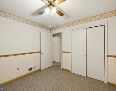 9608 9th Avenue - Photo Thumbnail 20