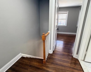 7058 Eastbrook Avenue - Photo Thumbnail 9