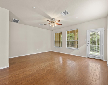 1310 W Parmer Ln - Photo Thumbnail 1