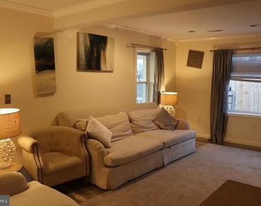 410 Winters Lane - Photo Thumbnail 18