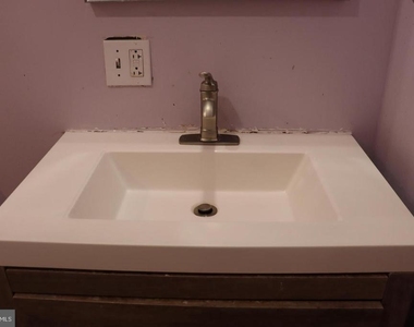 410 Winters Lane - Photo Thumbnail 3