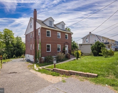 5107 Leeds Avenue - Photo Thumbnail 4