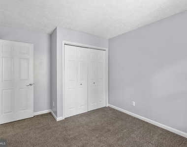 1043 Debbie Avenue - Photo Thumbnail 28