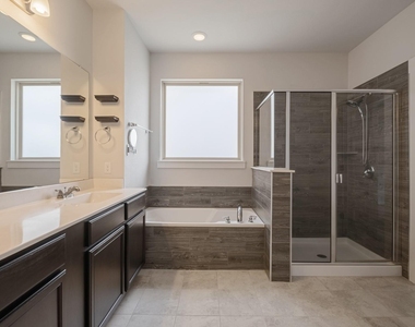 228 Trellis Blvd - Photo Thumbnail 21