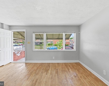 849 Loalan Avenue - Photo Thumbnail 8