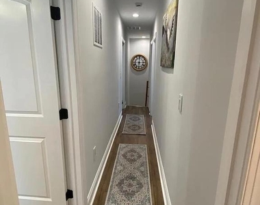 2912 Grindon Avenue - Photo Thumbnail 10