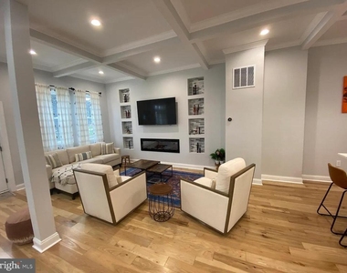 2912 Grindon Avenue - Photo Thumbnail 2