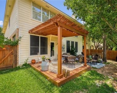 6819 Telluride Trl - Photo Thumbnail 23